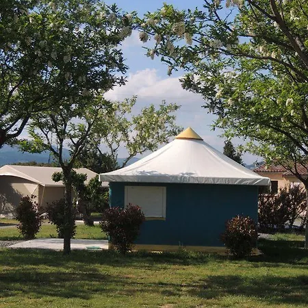 Camping Beaume Giraud Kemping Balazuc